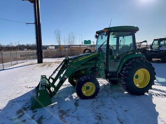 Image of John Deere 4052R equipment image 2