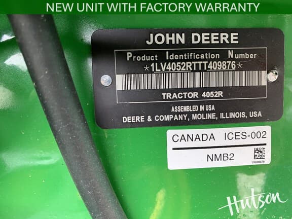 Image of John Deere 4052R equipment image 4