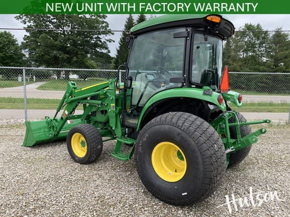 Image of John Deere 4052R equipment image 2