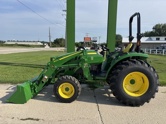 2026 John Deere 4052R Equipment Image0
