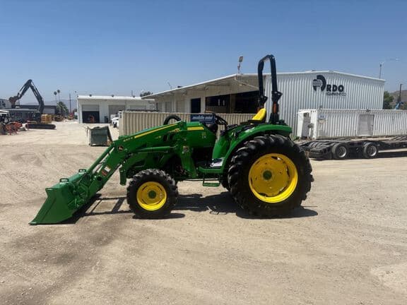 Image of John Deere 4052R equipment image 1