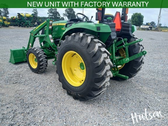 Image of John Deere 4066M equipment image 4