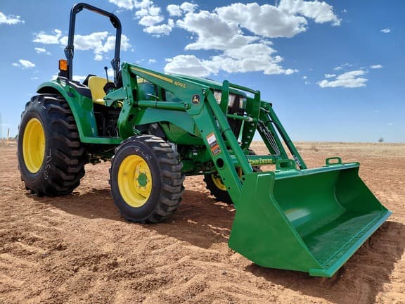 Image of John Deere 4066M equipment image 3