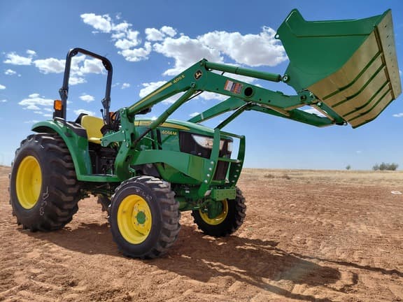Image of John Deere 4066M equipment image 4