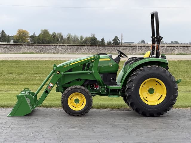 Image of John Deere 4066M equipment image 2
