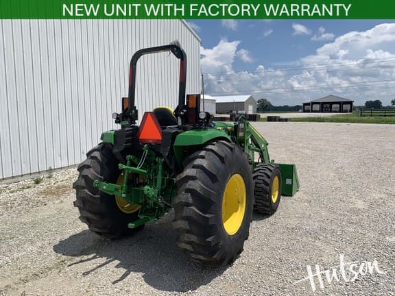 Image of John Deere 4066M equipment image 2