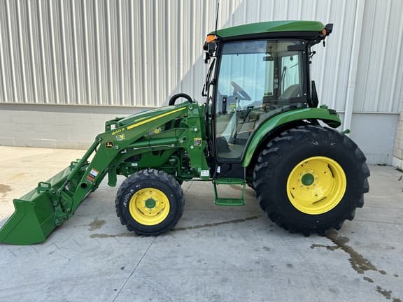 Image of John Deere 4066R equipment image 1