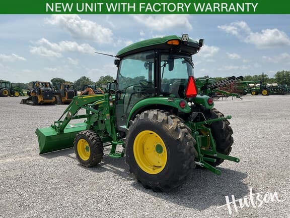 Image of John Deere 4066R equipment image 2