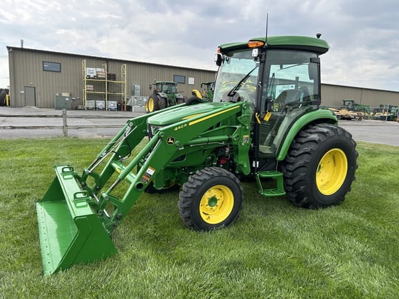 2026 John Deere 4066R Equipment Image0