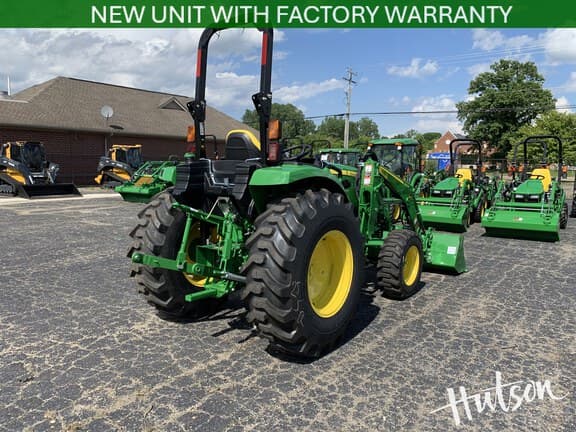 Image of John Deere 4066R equipment image 2