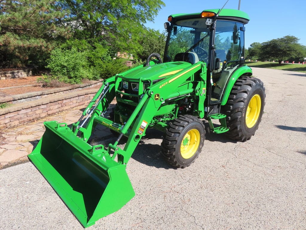 2026 John Deere 4066R Equipment Image0