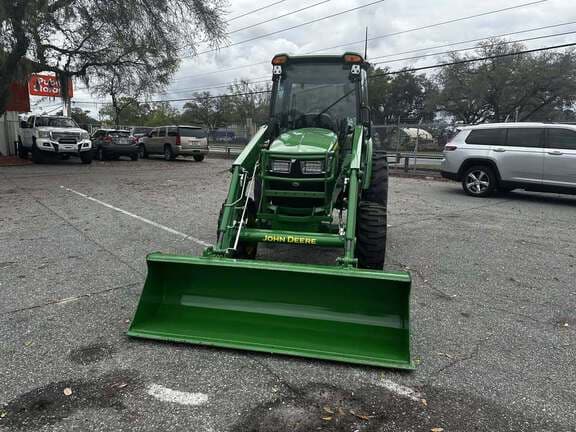 Image of John Deere 4066R equipment image 1