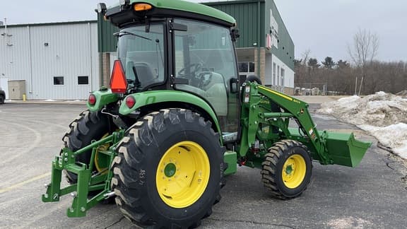 Image of John Deere 4075R equipment image 2