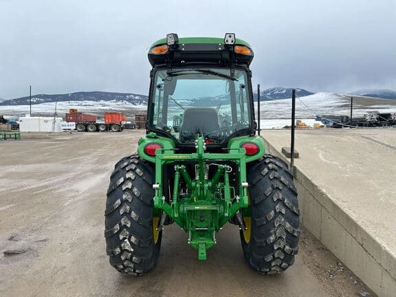 Image of John Deere 4075R equipment image 2