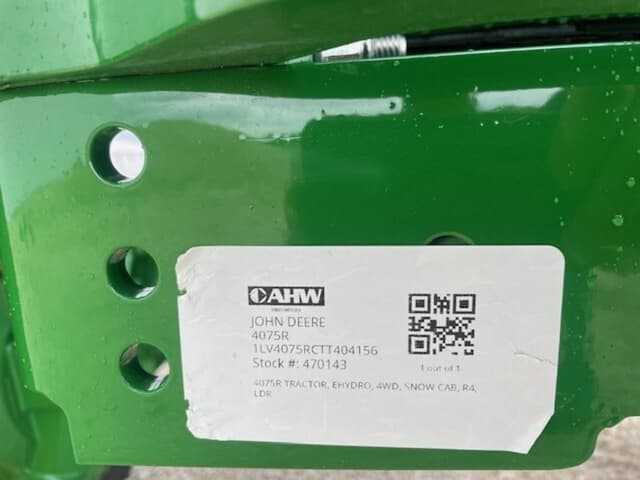 Image of John Deere 4075R equipment image 4