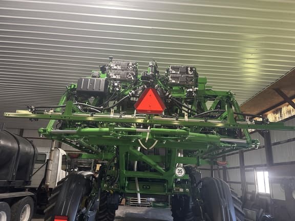 Image of John Deere 410R equipment image 2