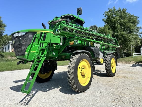 Image of John Deere 412R Primary image