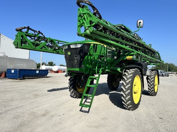 Image of John Deere 412R Primary image