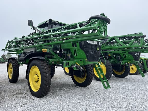 Image of John Deere 412R Primary image
