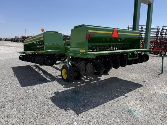 Image of John Deere 455 equipment image 2