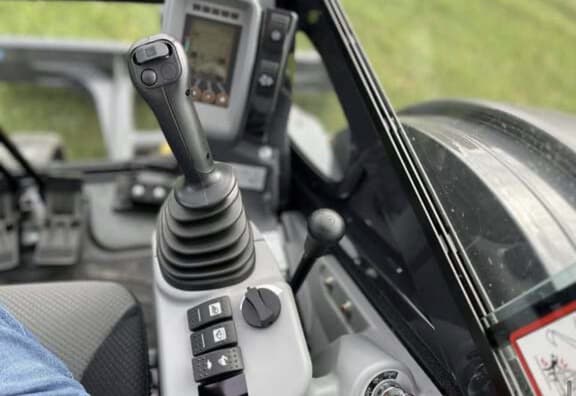 Image of John Deere 50P equipment image 4