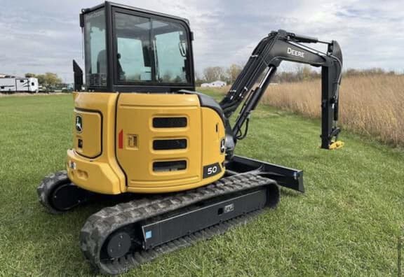 Image of John Deere 50P equipment image 1