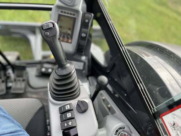 Image of John Deere 50P equipment image 4