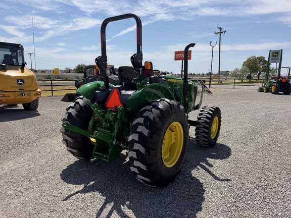 Image of John Deere 5050E equipment image 4
