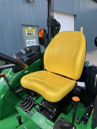 Image of John Deere 5050E equipment image 4