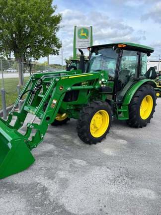 Image of John Deere 5067E Primary image