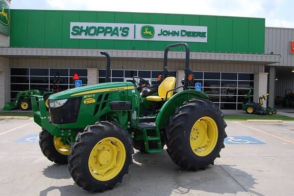 2026 John Deere 5067E Equipment Image0