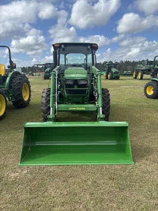 Image of John Deere 5067E equipment image 1