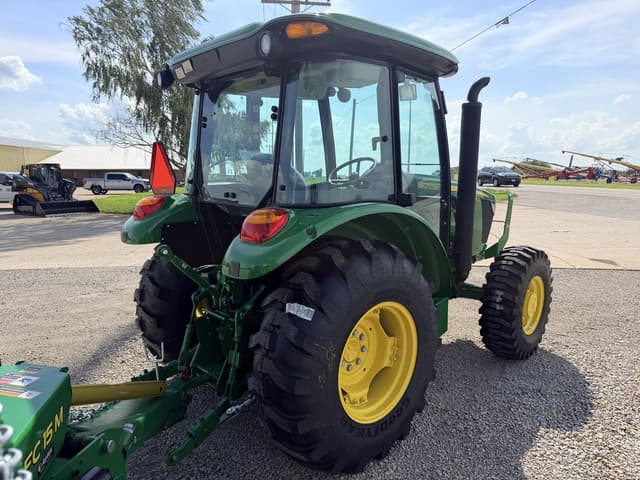 Image of John Deere 5075E equipment image 2