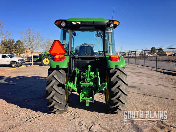 Image of John Deere 5075E equipment image 3