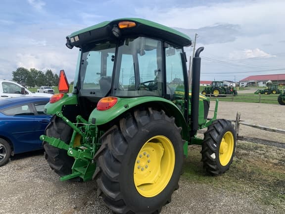 Image of John Deere 5075E equipment image 2