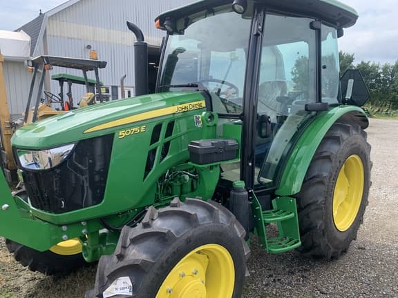 Image of John Deere 5075E Primary image
