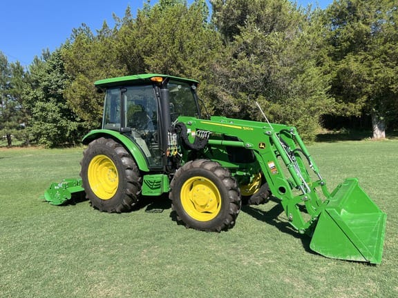 2026 John Deere 5075E Equipment Image0