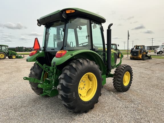 Image of John Deere 5075E equipment image 4
