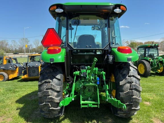 Image of John Deere 5075E equipment image 2