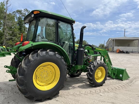 Image of John Deere 5090E equipment image 1
