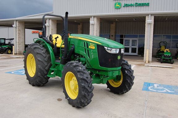 Image of John Deere 5100E equipment image 1