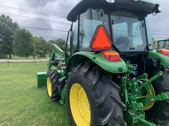 Image of John Deere 5100E equipment image 2