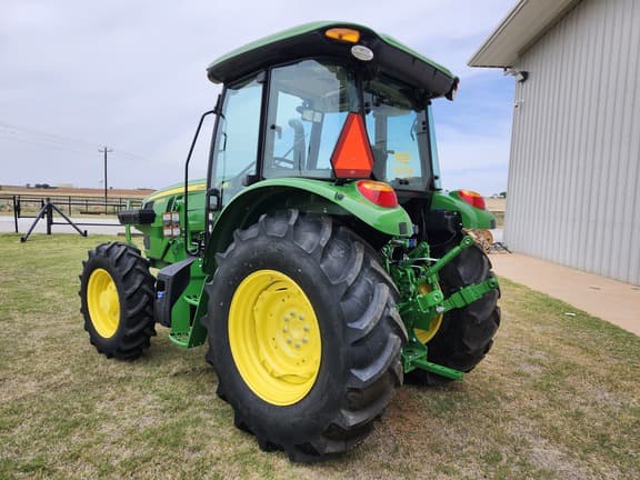 Image of John Deere 5100E equipment image 2