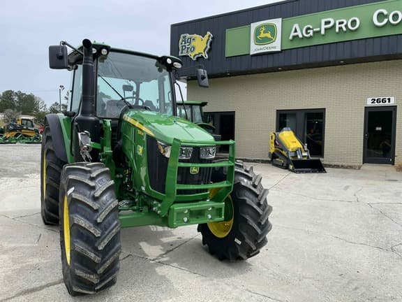 Image of John Deere 5120M equipment image 1