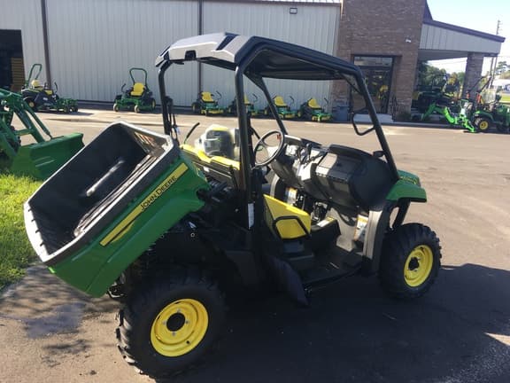 Image of John Deere XUV 560E equipment image 4