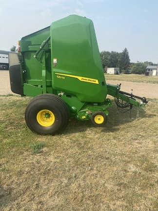 Image of John Deere 561M equipment image 1