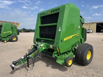 Main image John Deere 561M