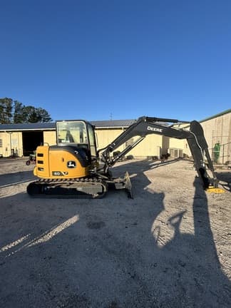 Image of John Deere 60P equipment image 4