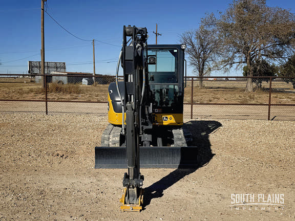 Image of John Deere 60P equipment image 2