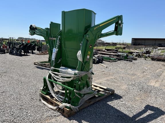 Image of John Deere 600M Primary image